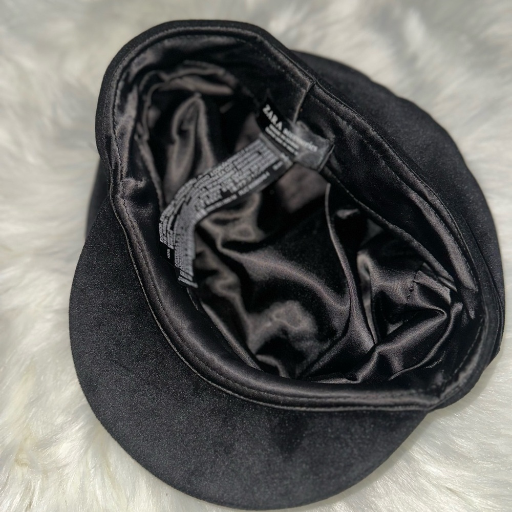 Zara Black Velvet News Boy Cap - Picture 9 of 9